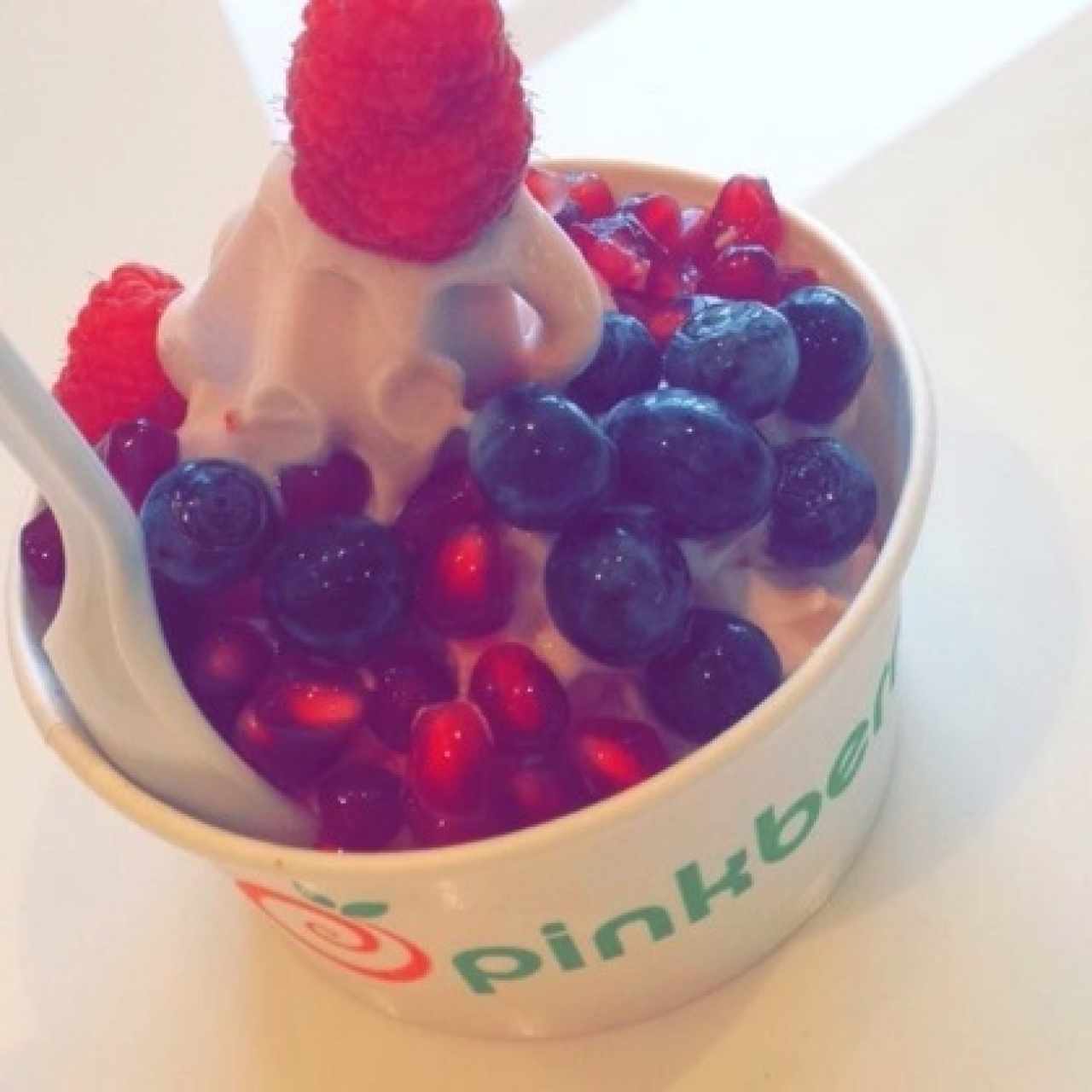 pinkberry de granada con frutas