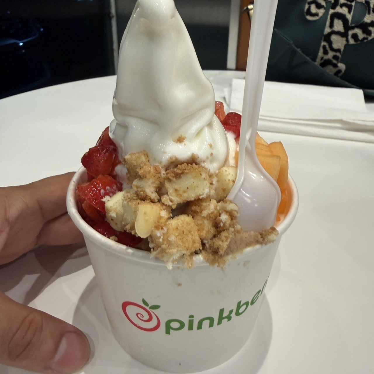 Frozen Yogurt con Toppings
