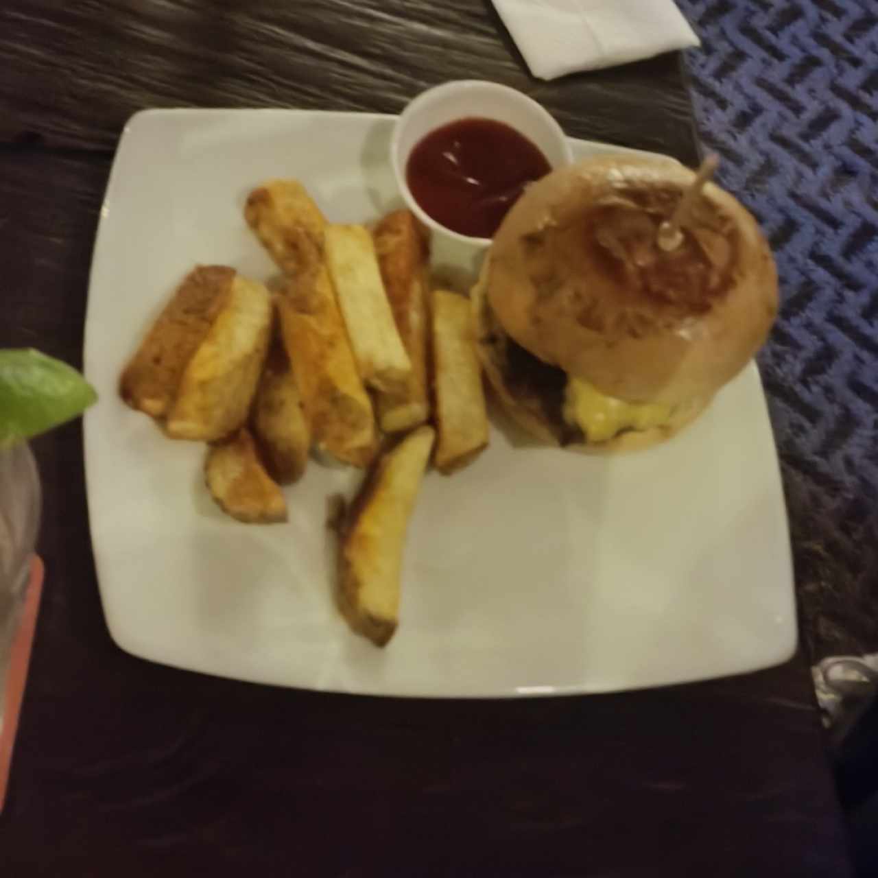 Burgers - Rana Burger