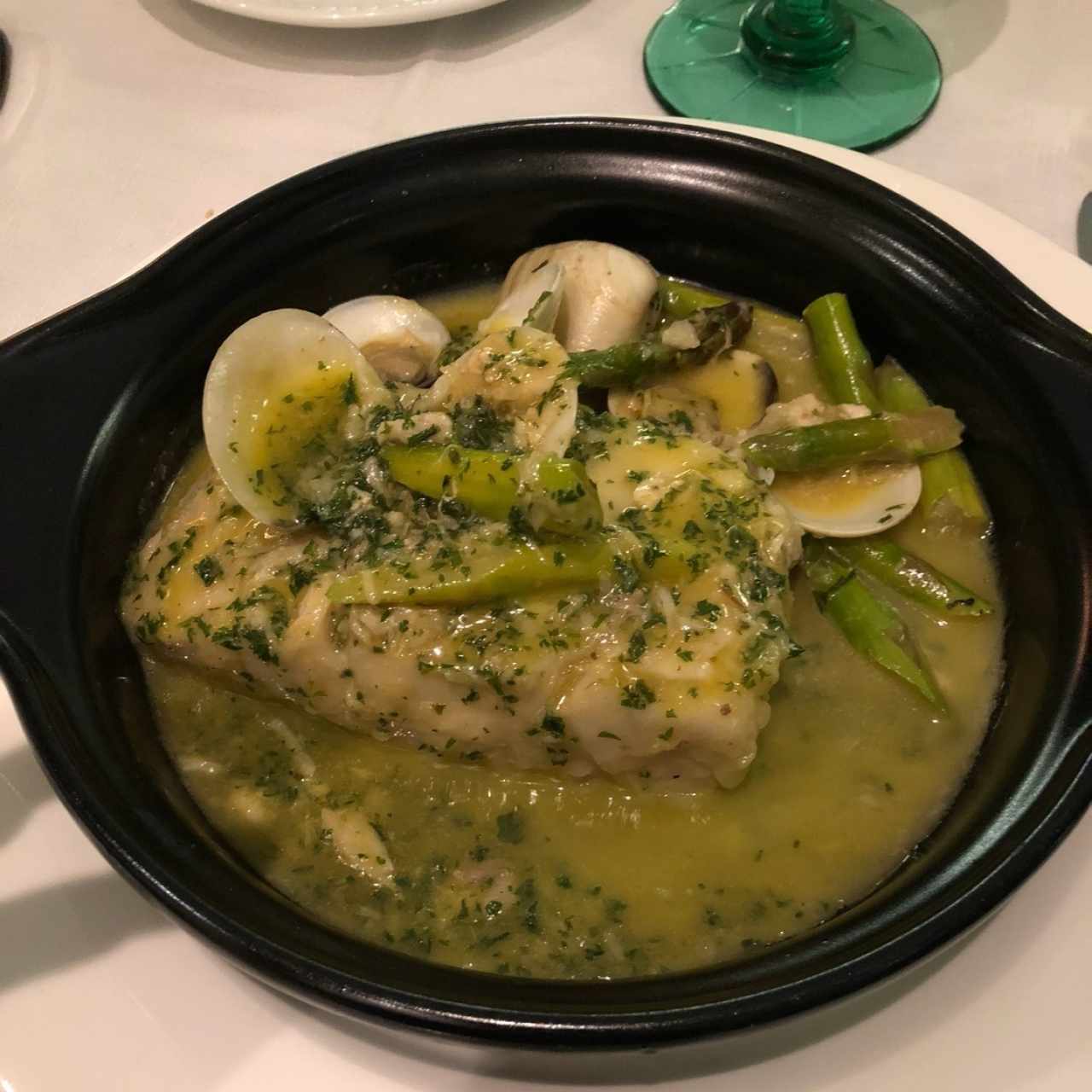 Corvina en salsa verde