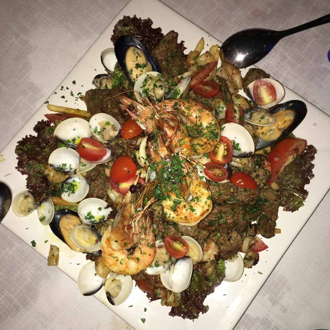 Mar y Tierra