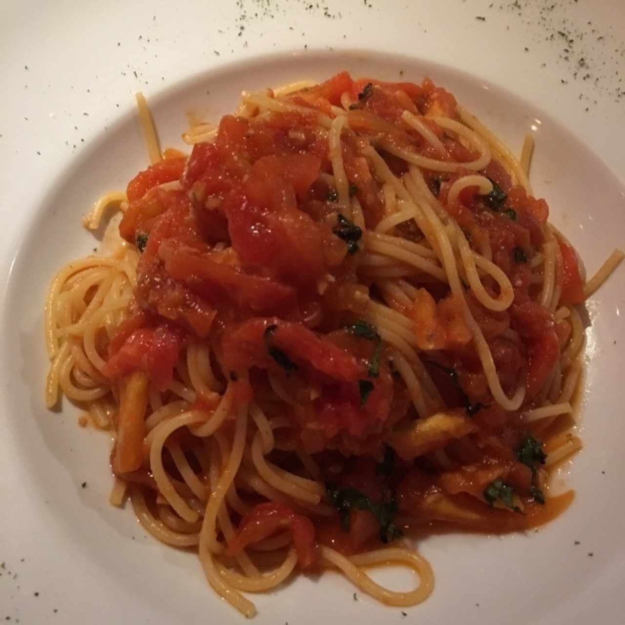 Al Olio Albahaca y Tomates Frescos