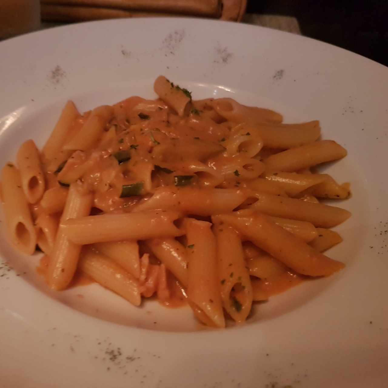 penne con salmón