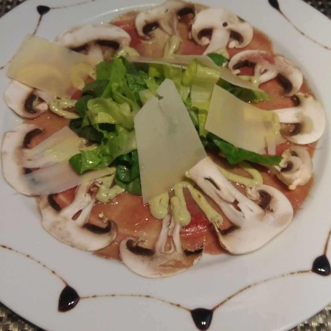 Entradas - Carpaccio di manzo