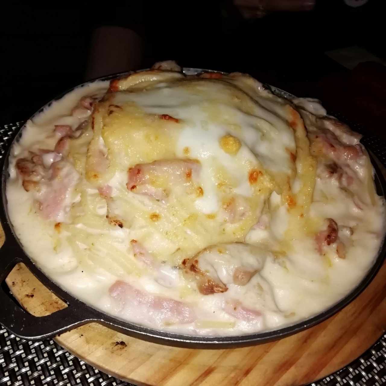 vermicelli, gratinado con pollo alfredo