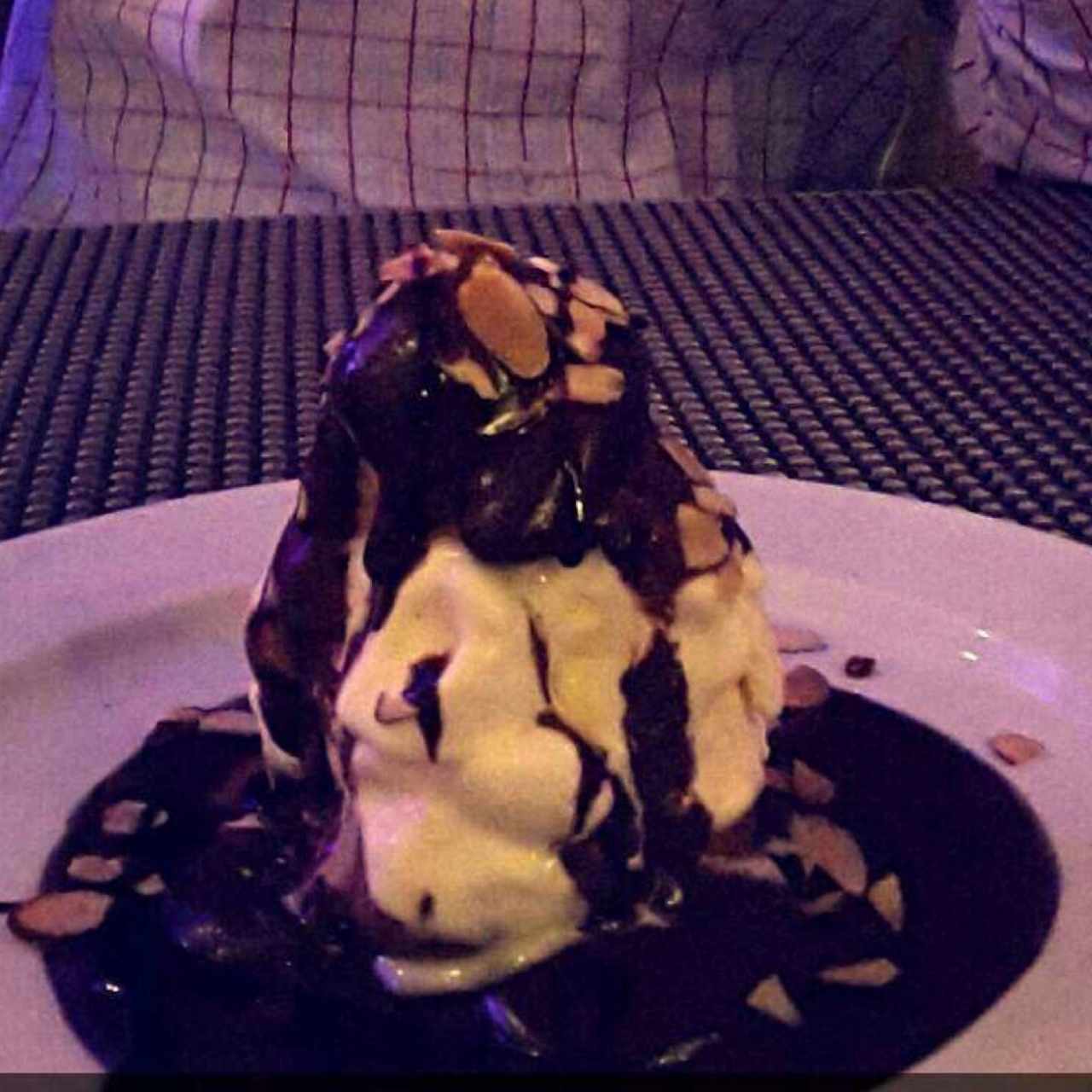 Postres - Brownie con Helado