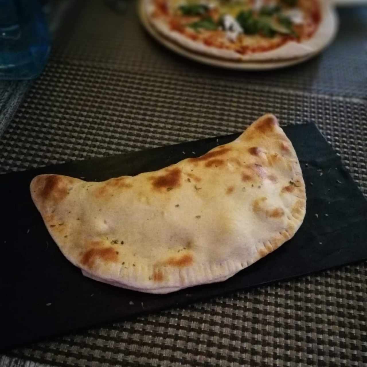 Calzone - calzone