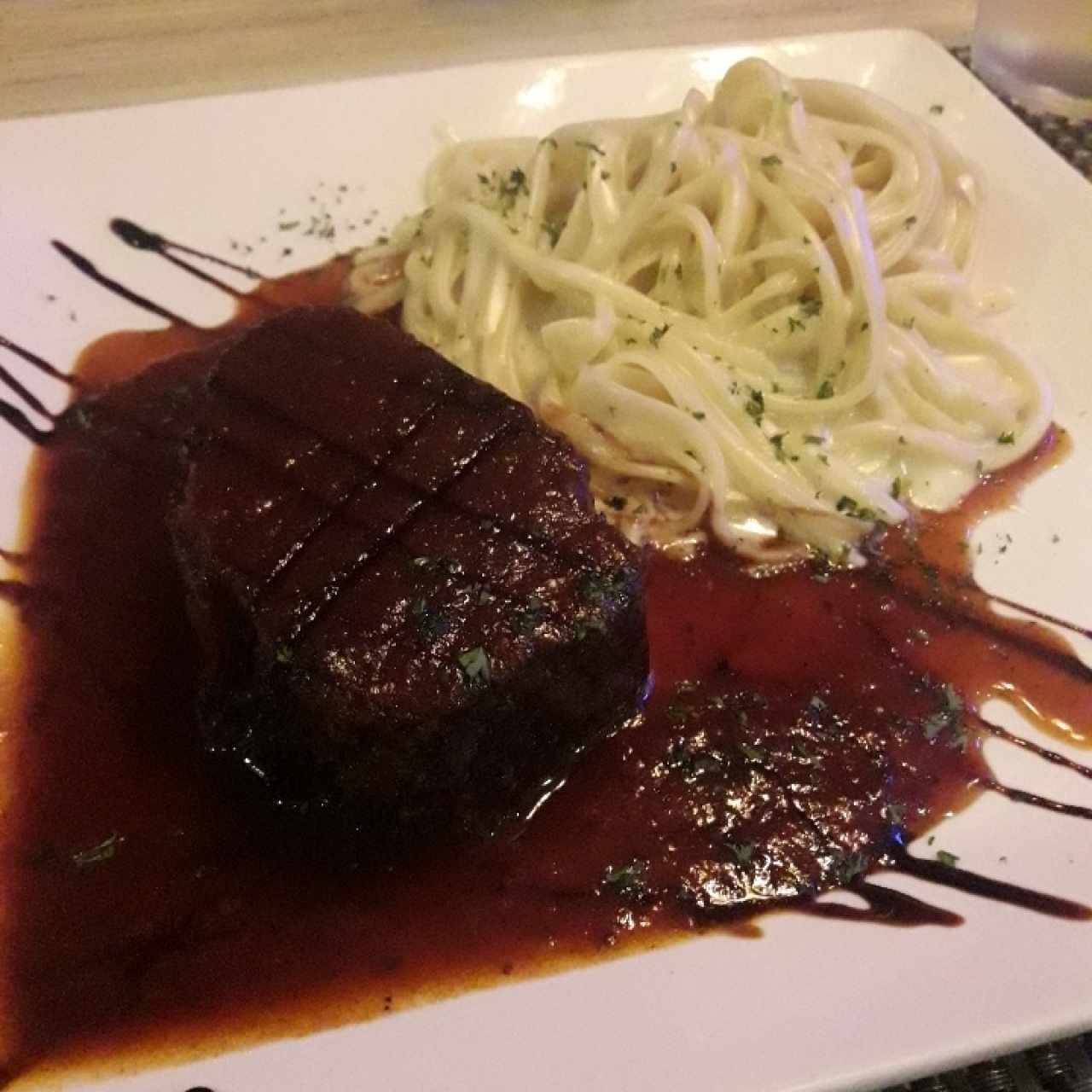 Extracotto linguini a la 4 quesos