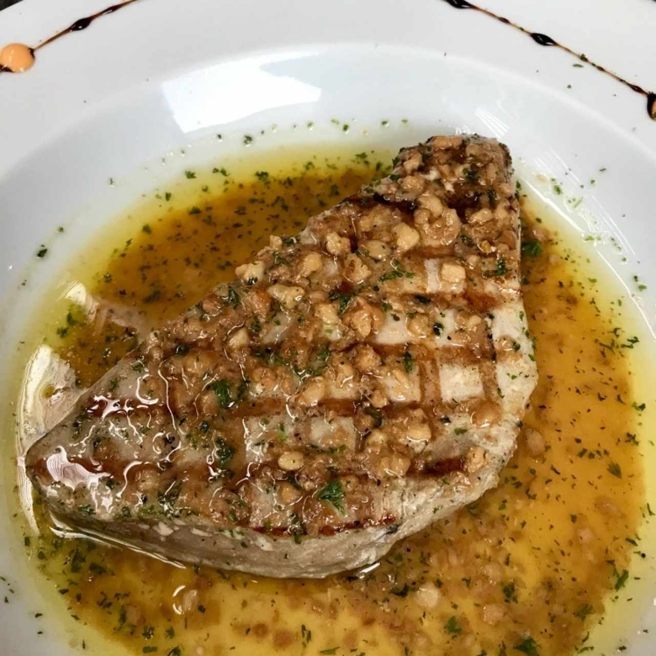 Lomo de Atun al Ajillo.