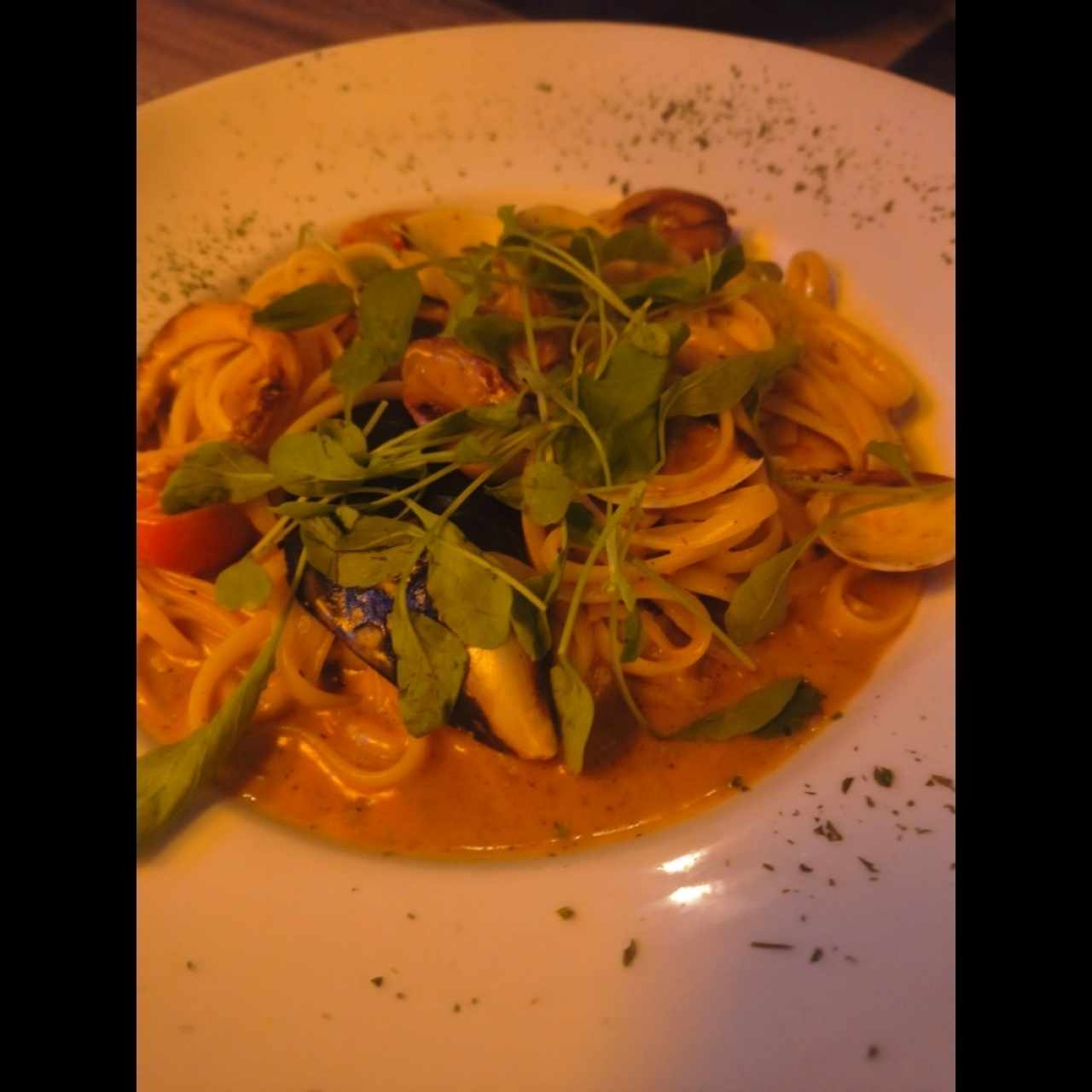 Linguinni Frutti Di Mare