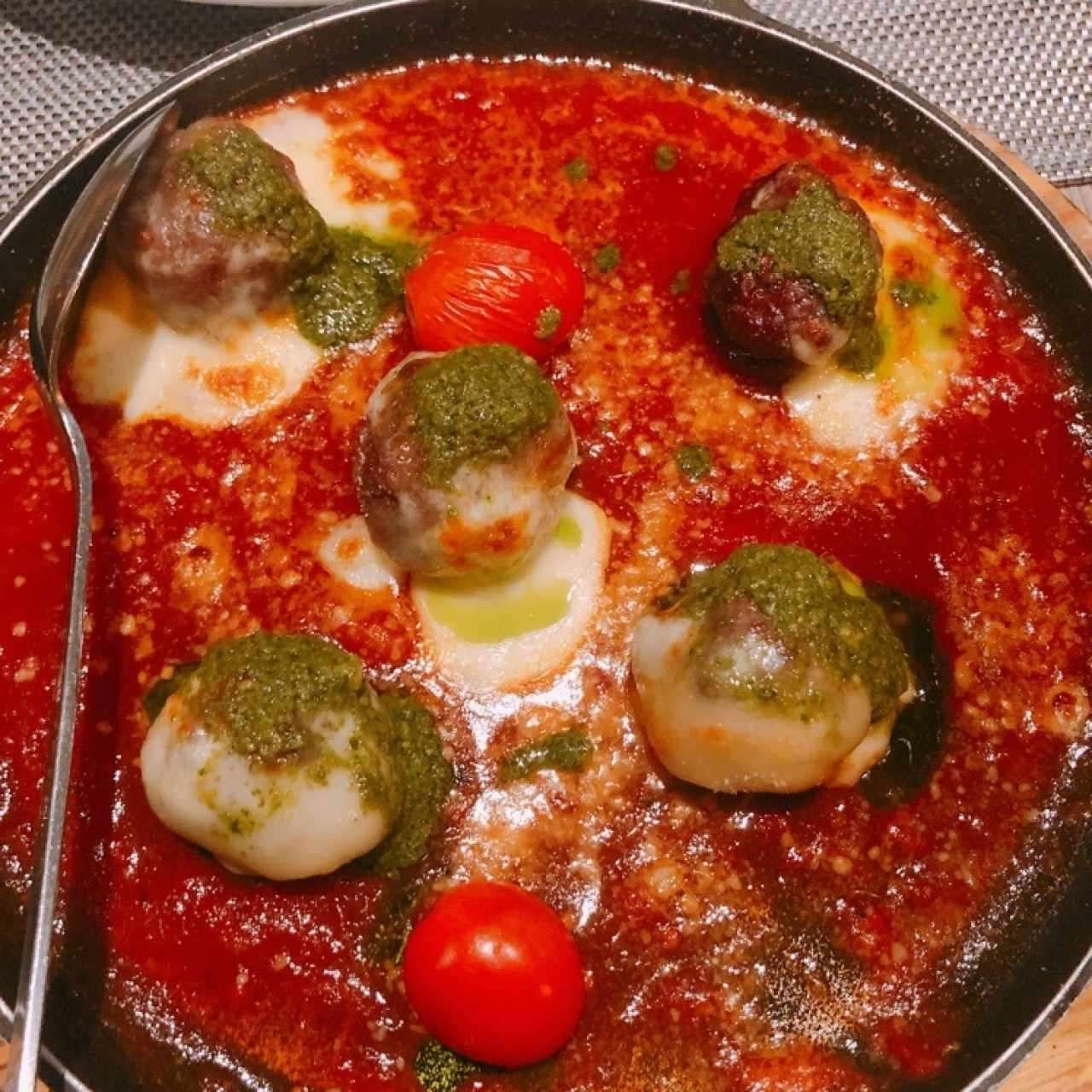 Albondigas de Carne y Cerdo