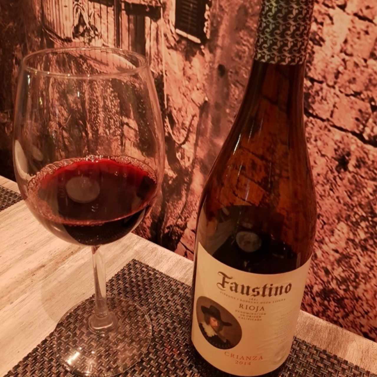 vino Faustino