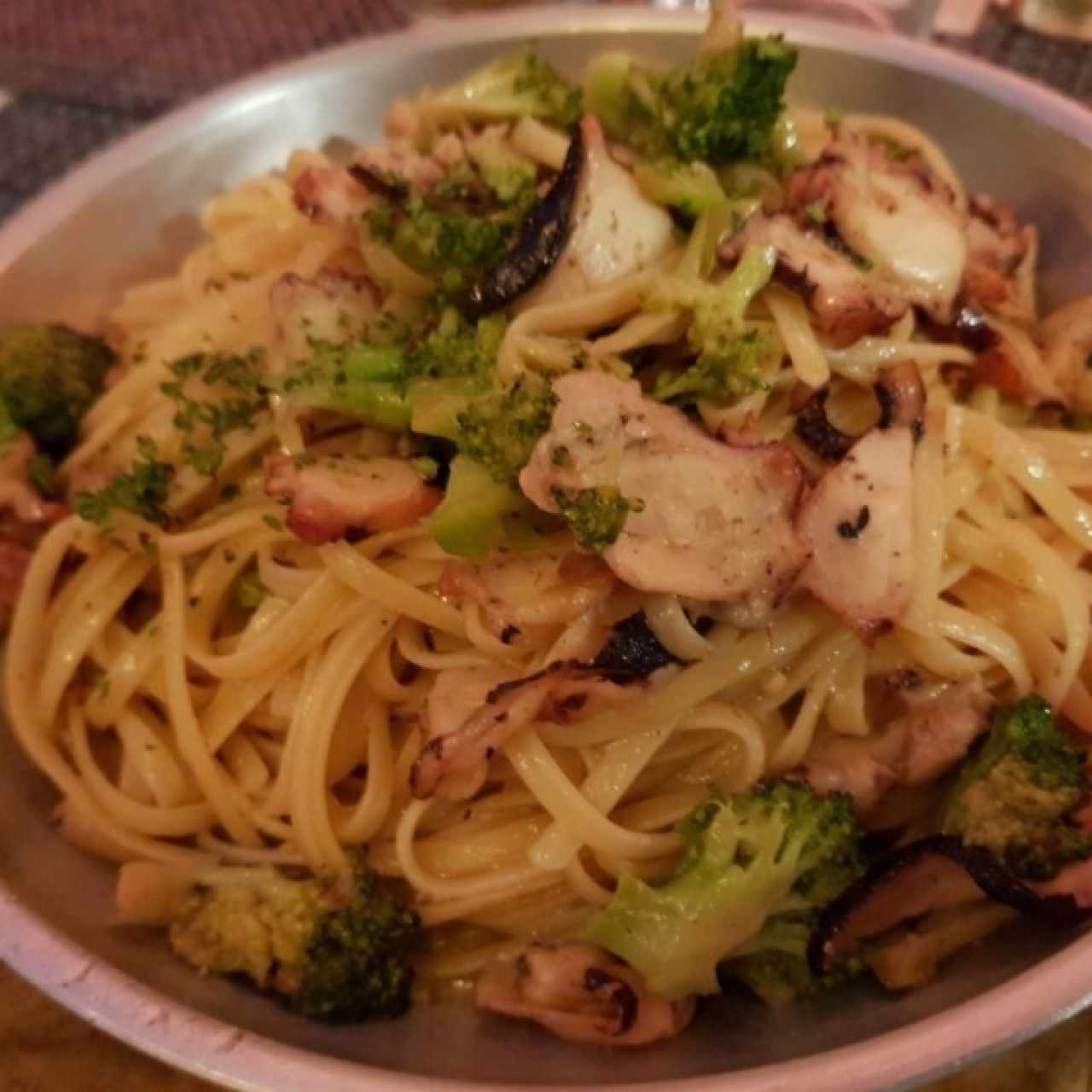 Linguini de Pulpo y Brócoli