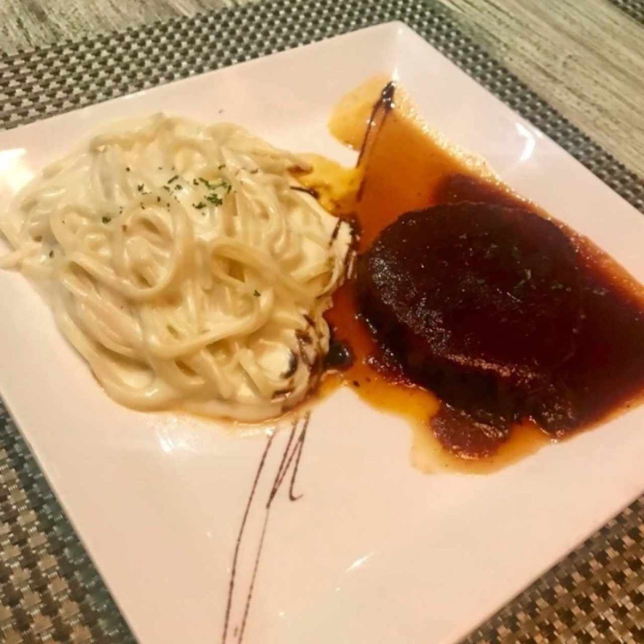 Extracotto linguini a la 4 quesos