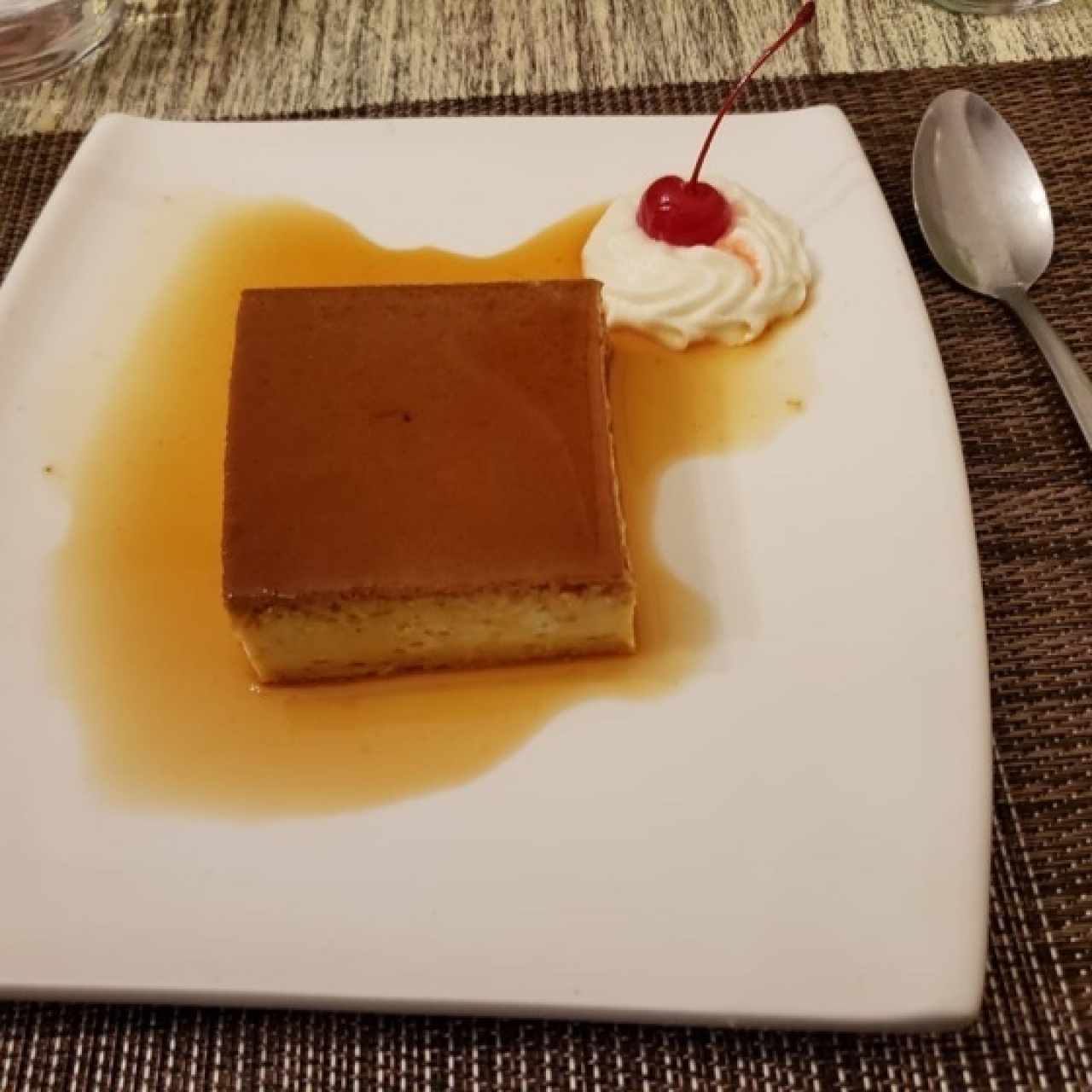 Quesillo de la casa