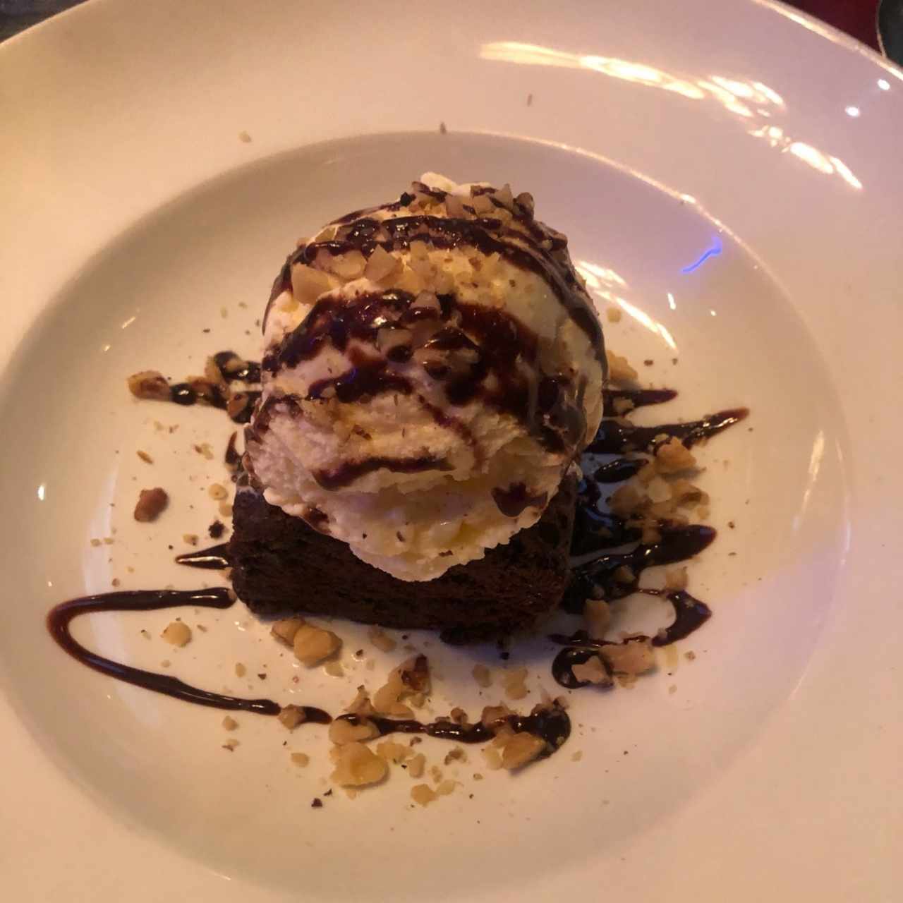 brownie con helado