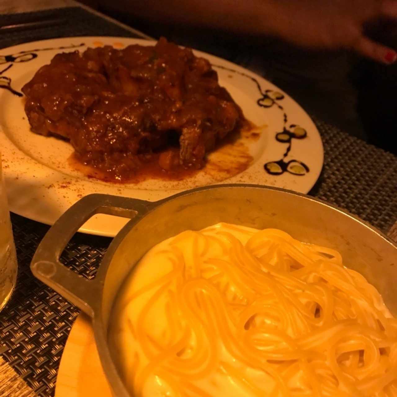 Ossobuco de Res con Linguini a la Crema