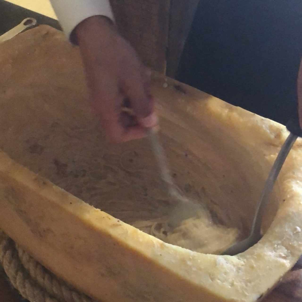 fetuchini Strega  con camarones 