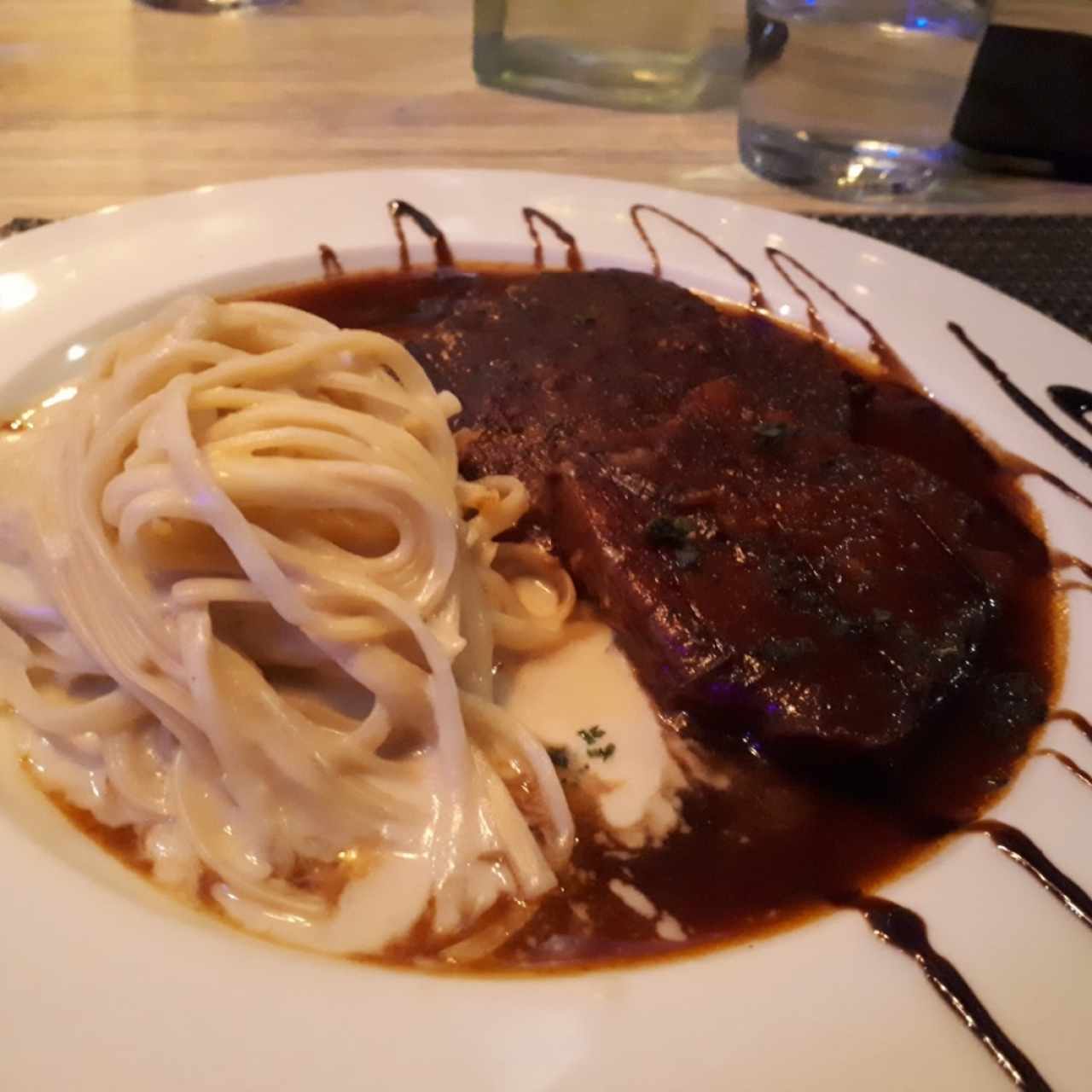 Estratocco con linguini 4 quesos