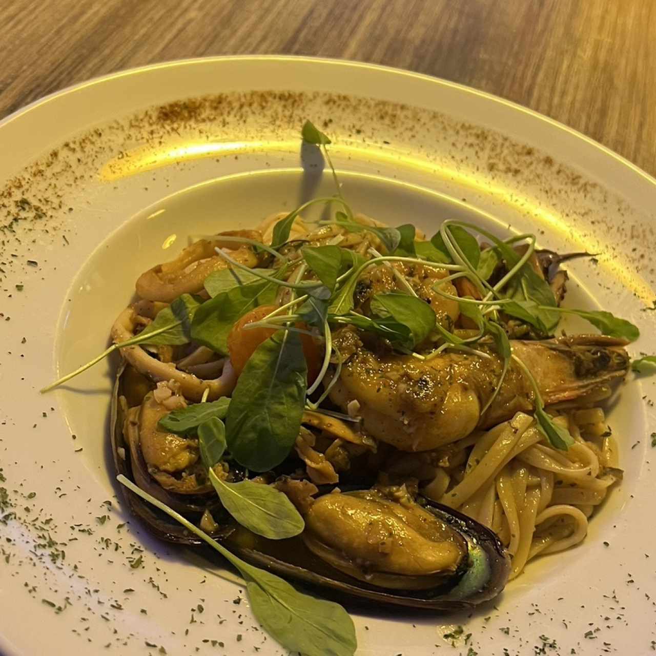 Linguinni Frutti Di Mare