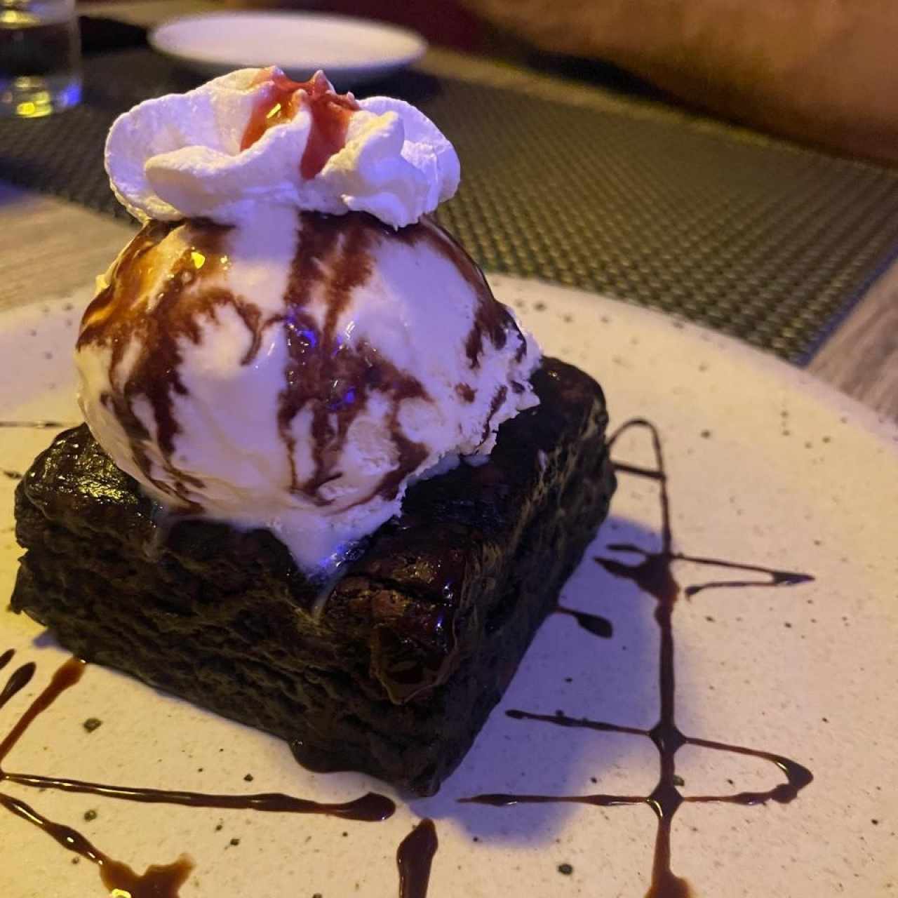 Volcan de Chocolate con Helado