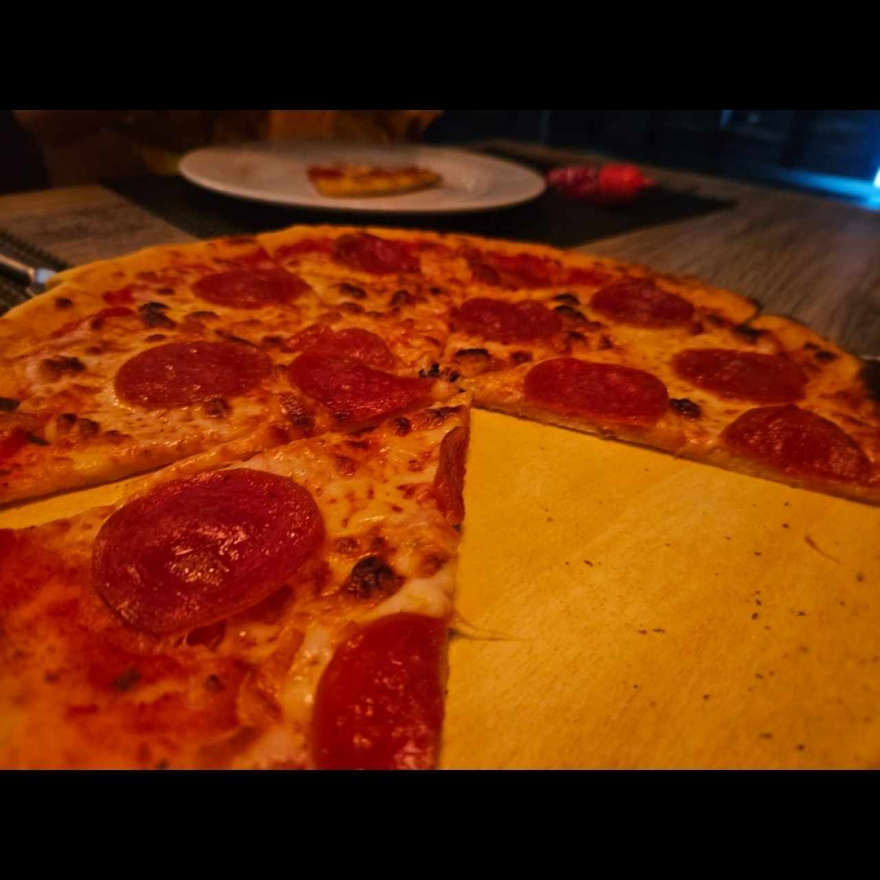 Pizza America con Pepperoni 