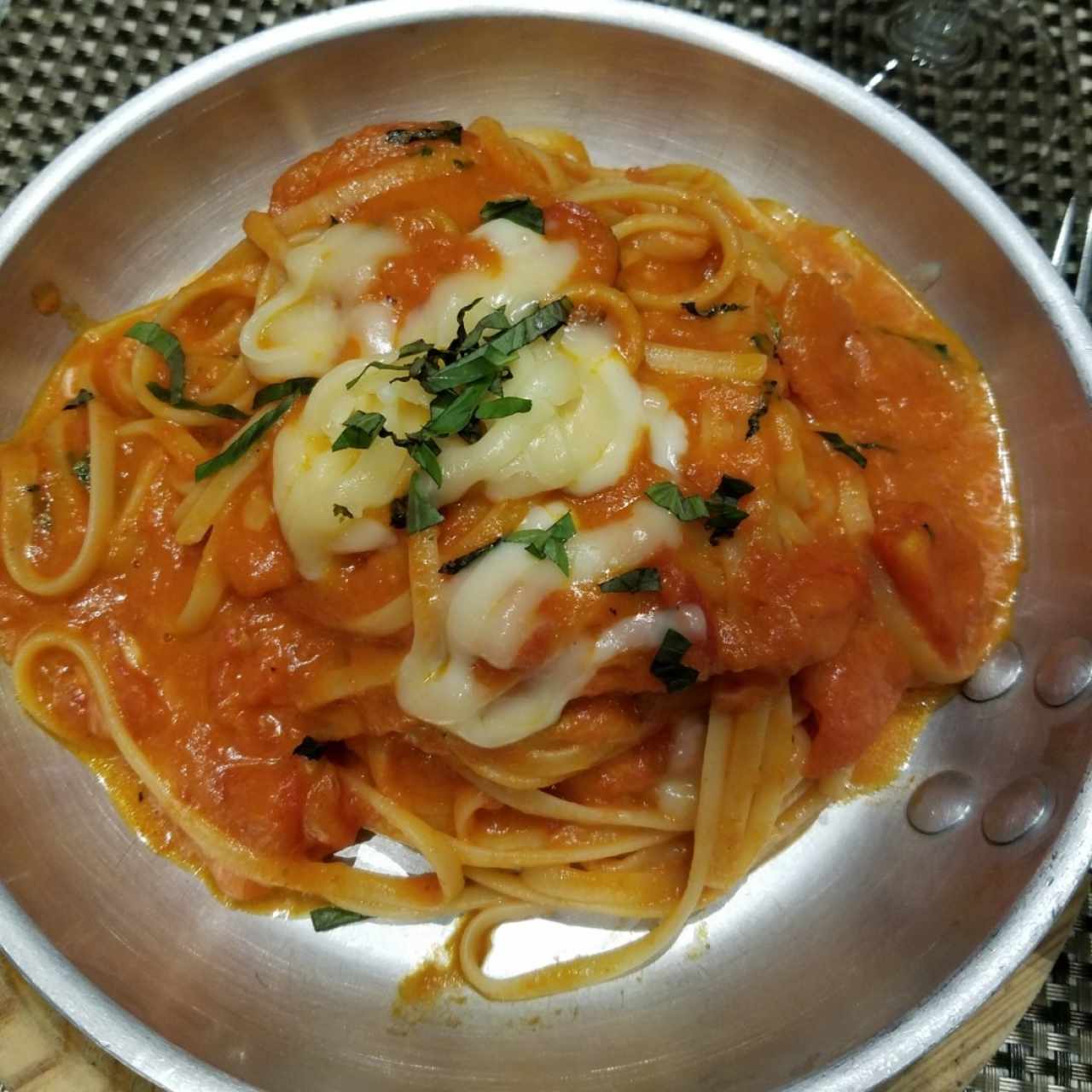 Al Telefono (linguini)