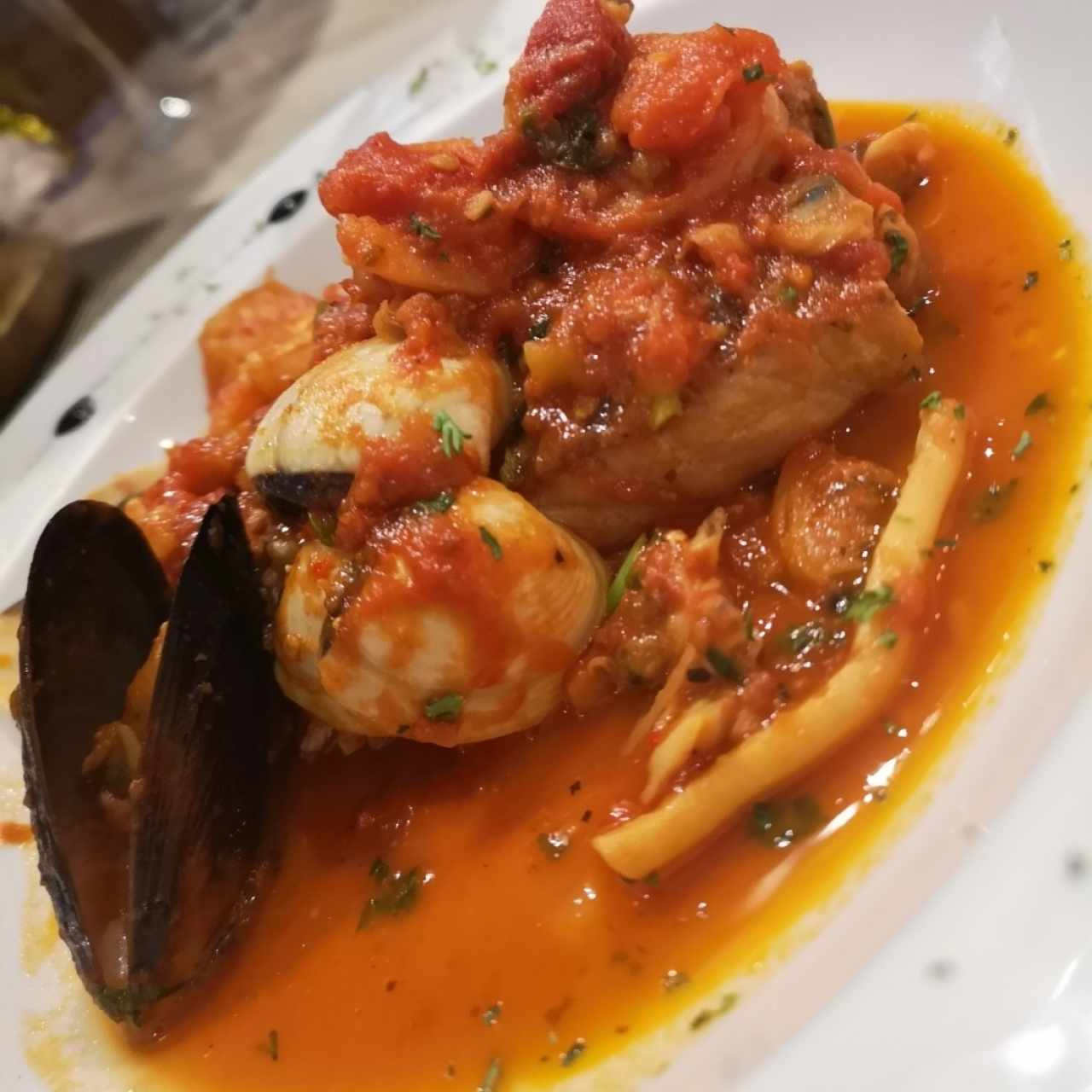 Corvina a la Marinara