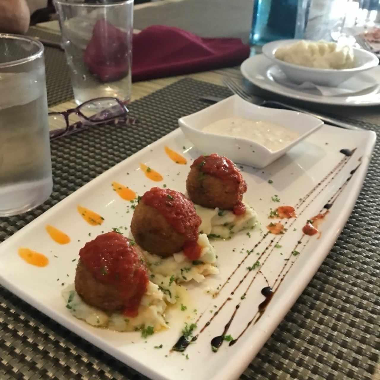 Albondigas de res y cerdo