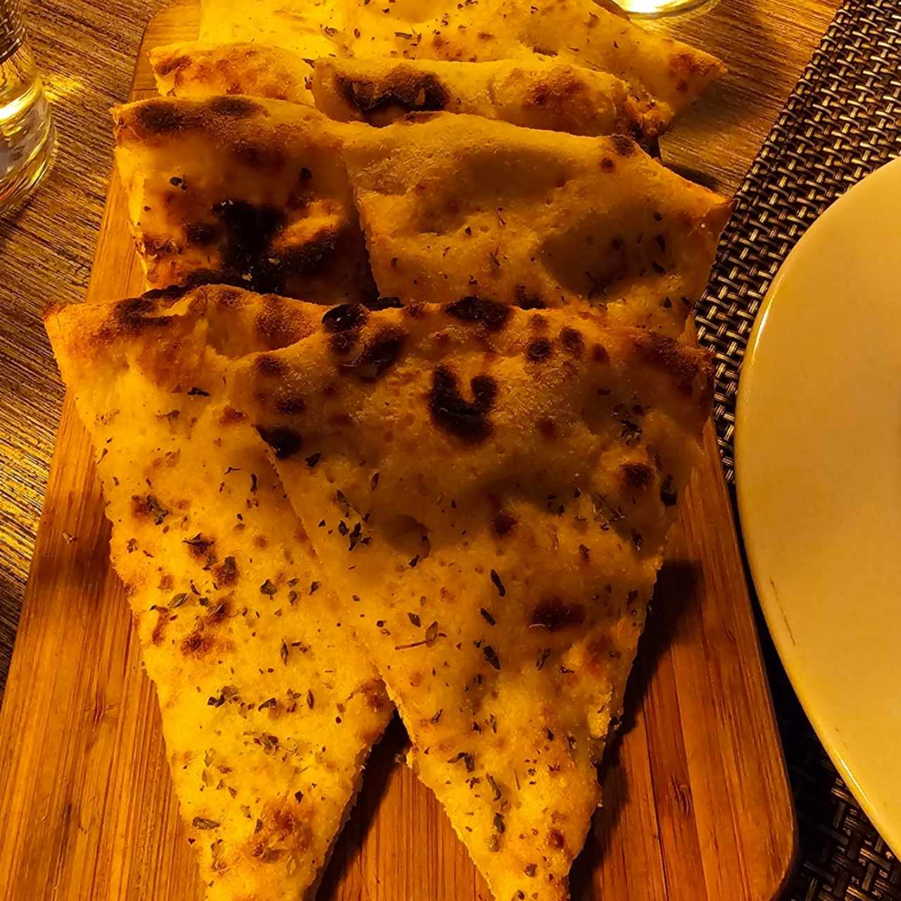 FOCACCIAS & BRUSCHETTAS - Focaccia Tradicional