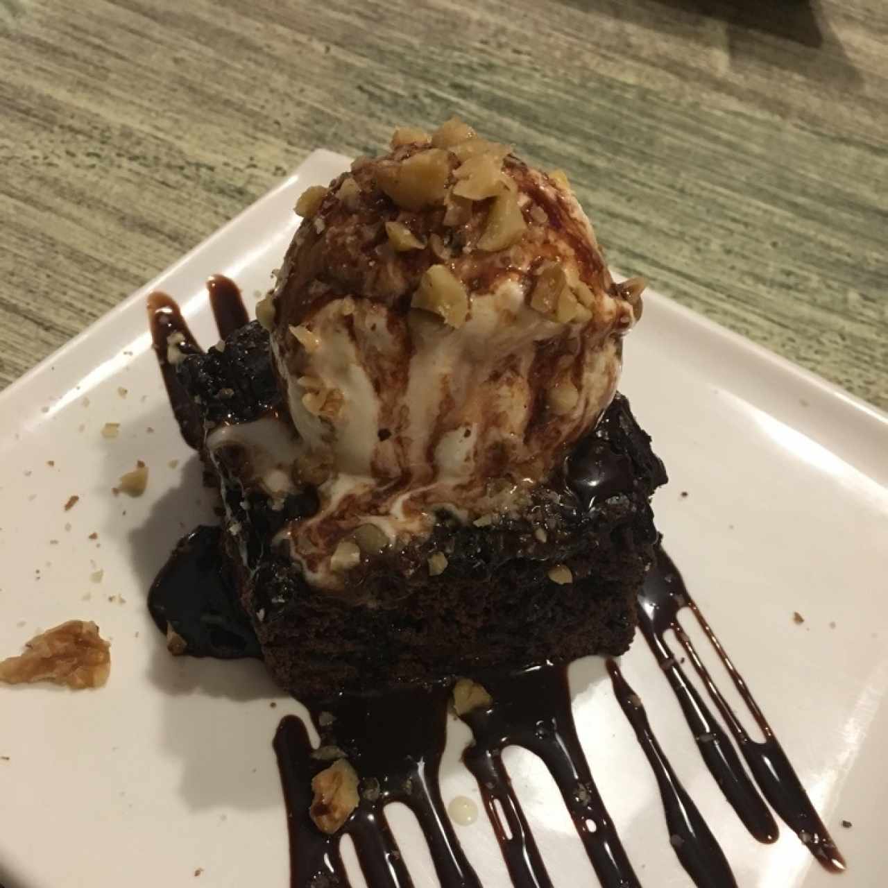 Brownie con Helado 