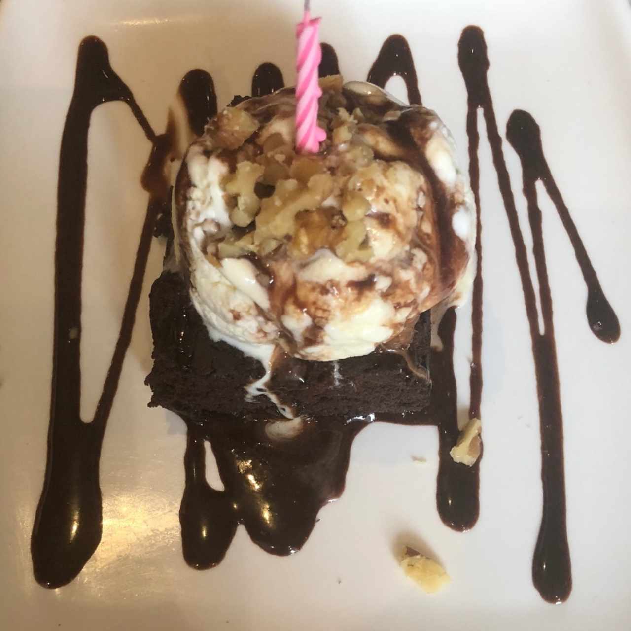 Postres - Brownie con Helado