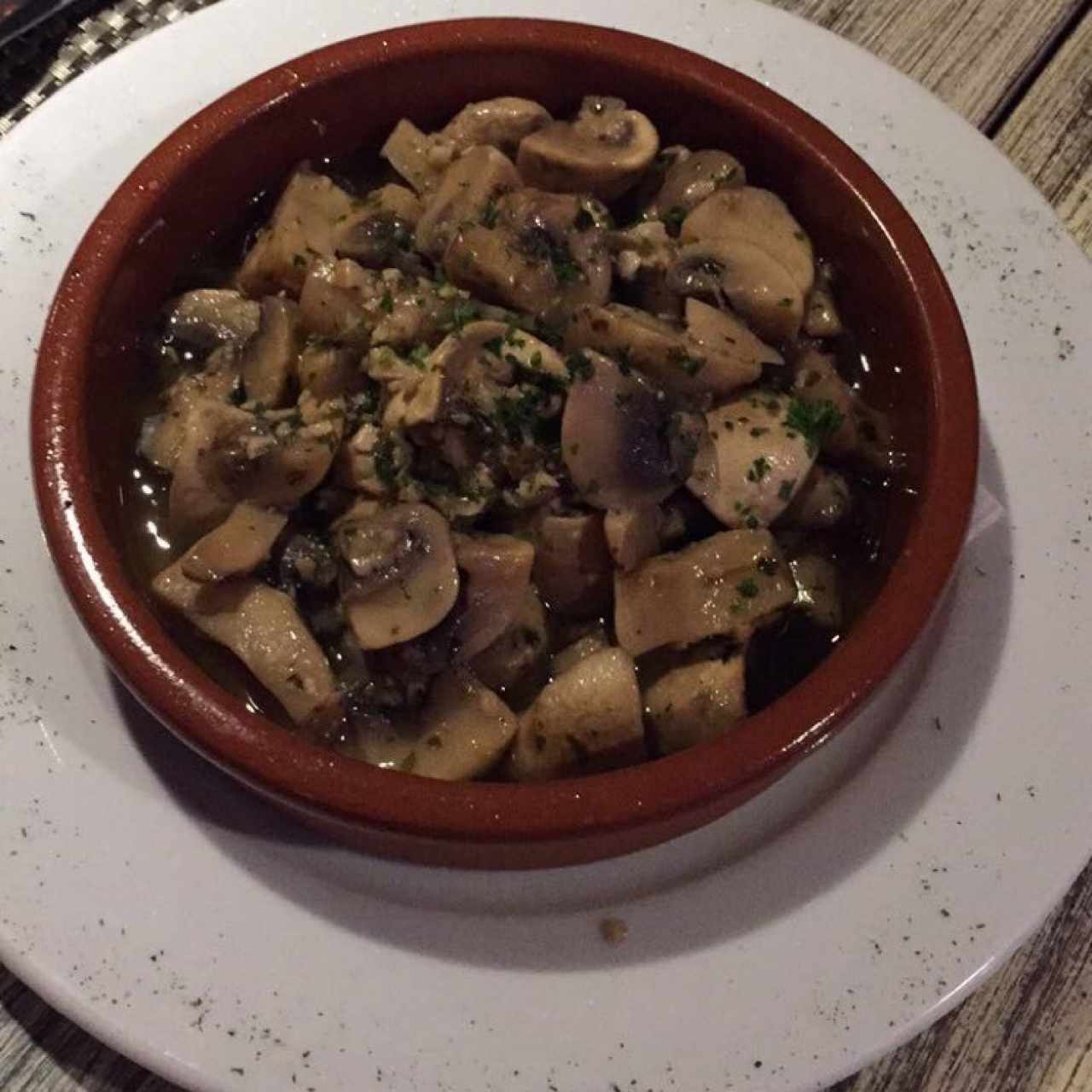 champinones al ajillo