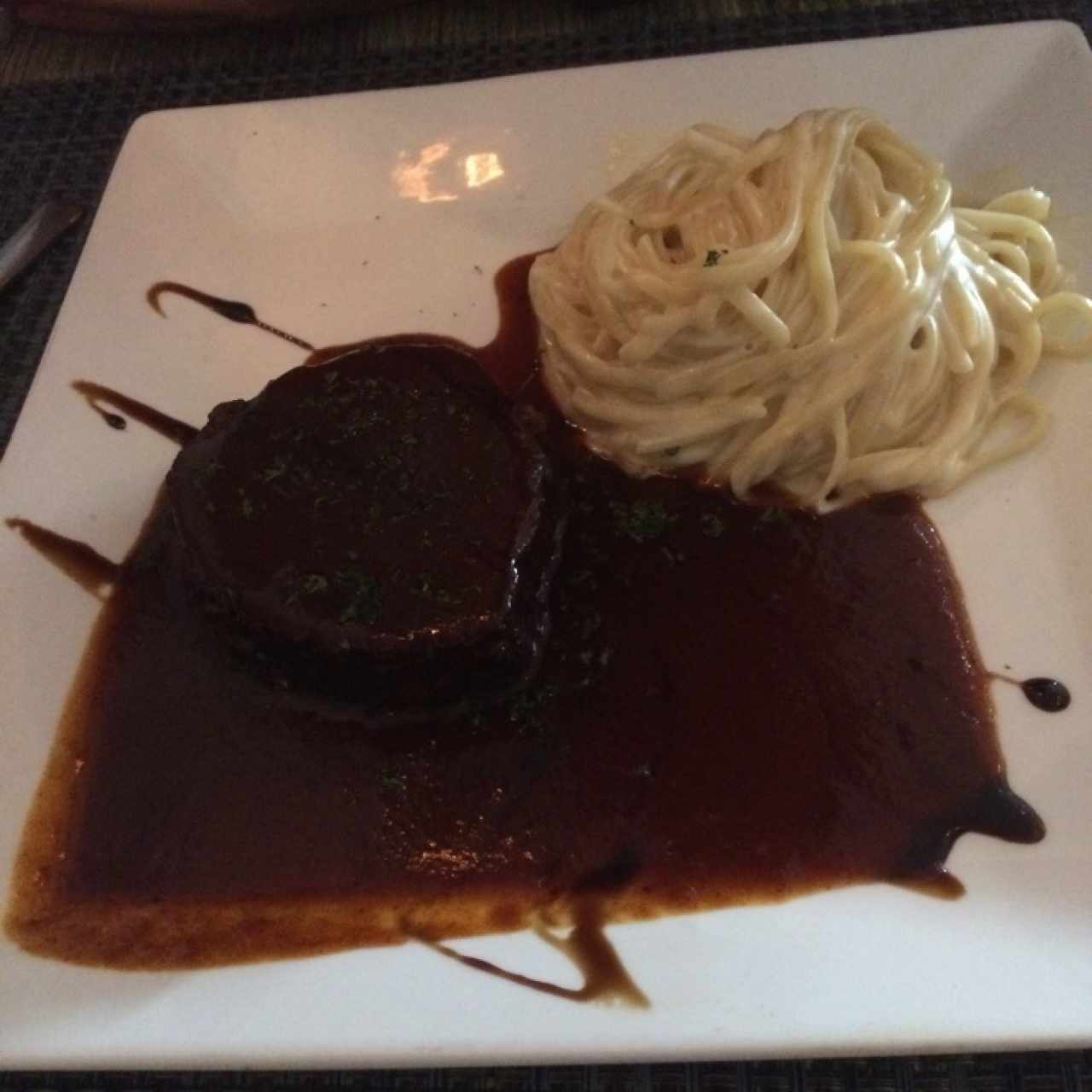 Strogonoff de Res con pasta a la crema
