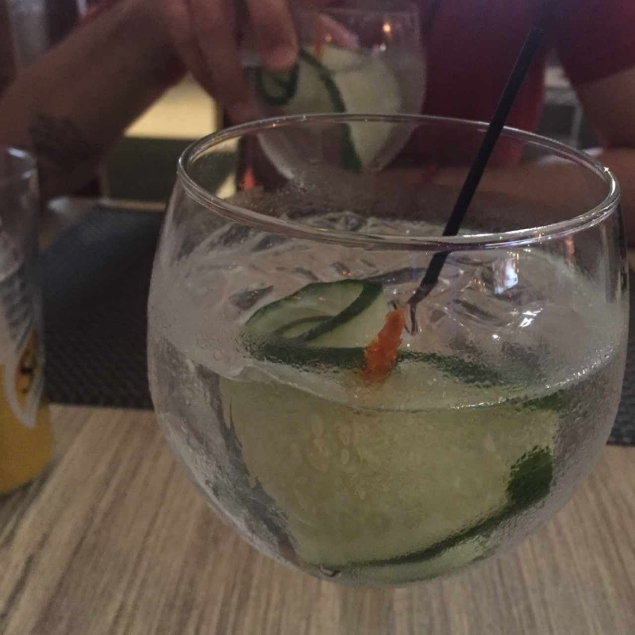 hendrick’s con tonic 