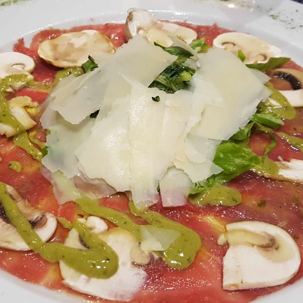 Antipasti - Carpaccio Strega