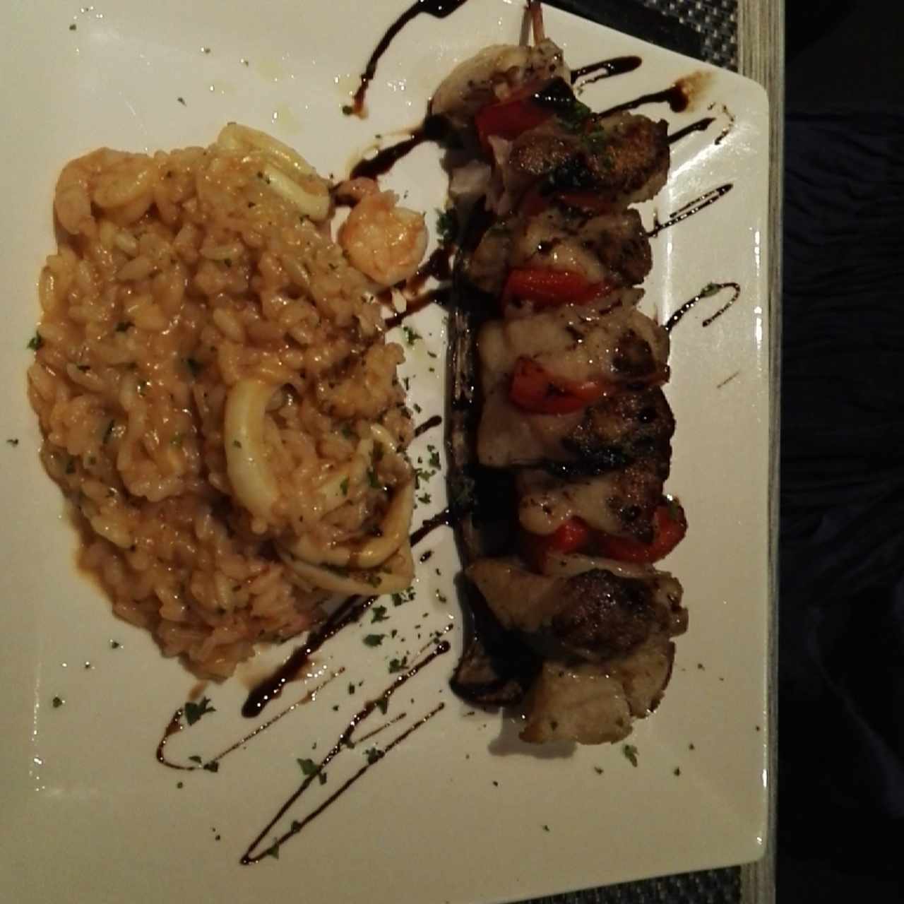 Brochette de mero con risotto
