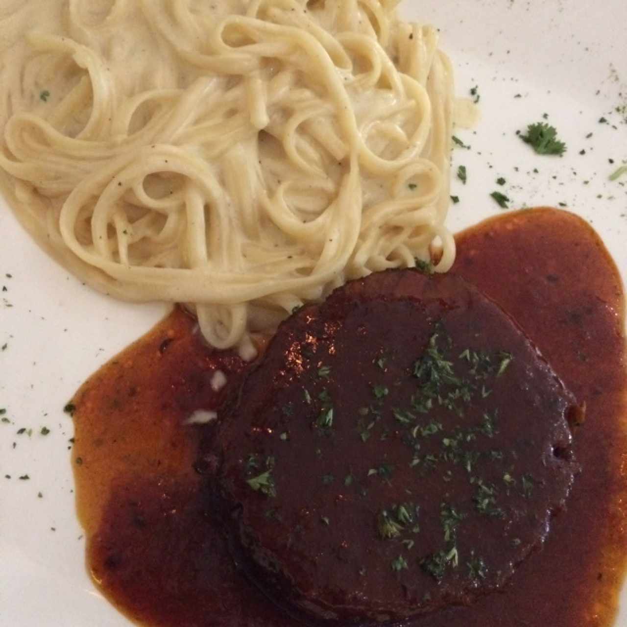 linguini con lomo