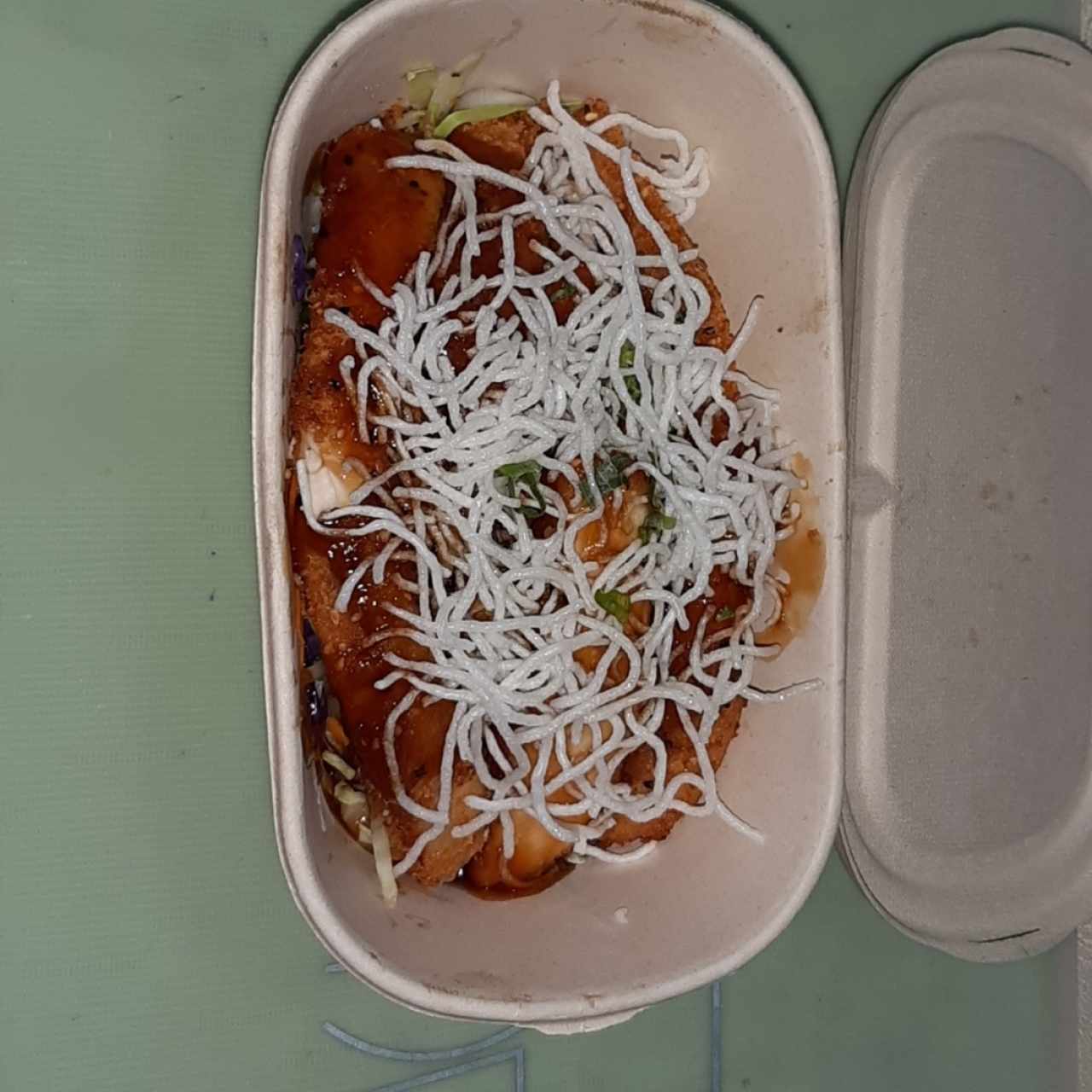 Auténticos Domburis - Domburi Pollo Szechuan