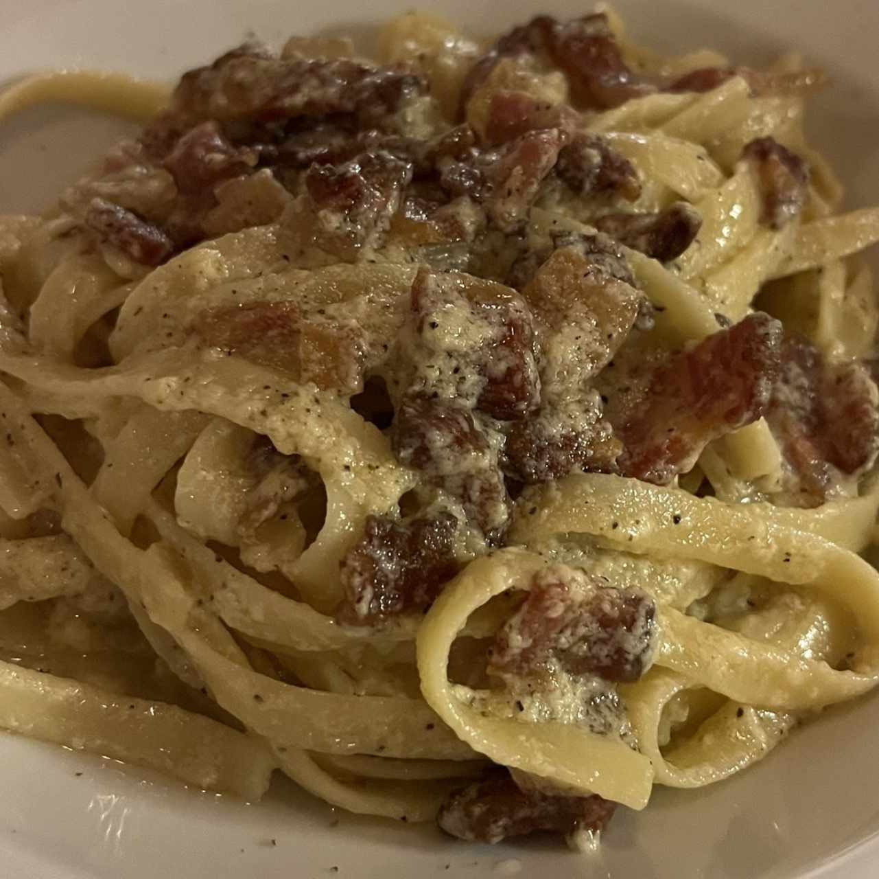 Pastas - Carbonara Clásica