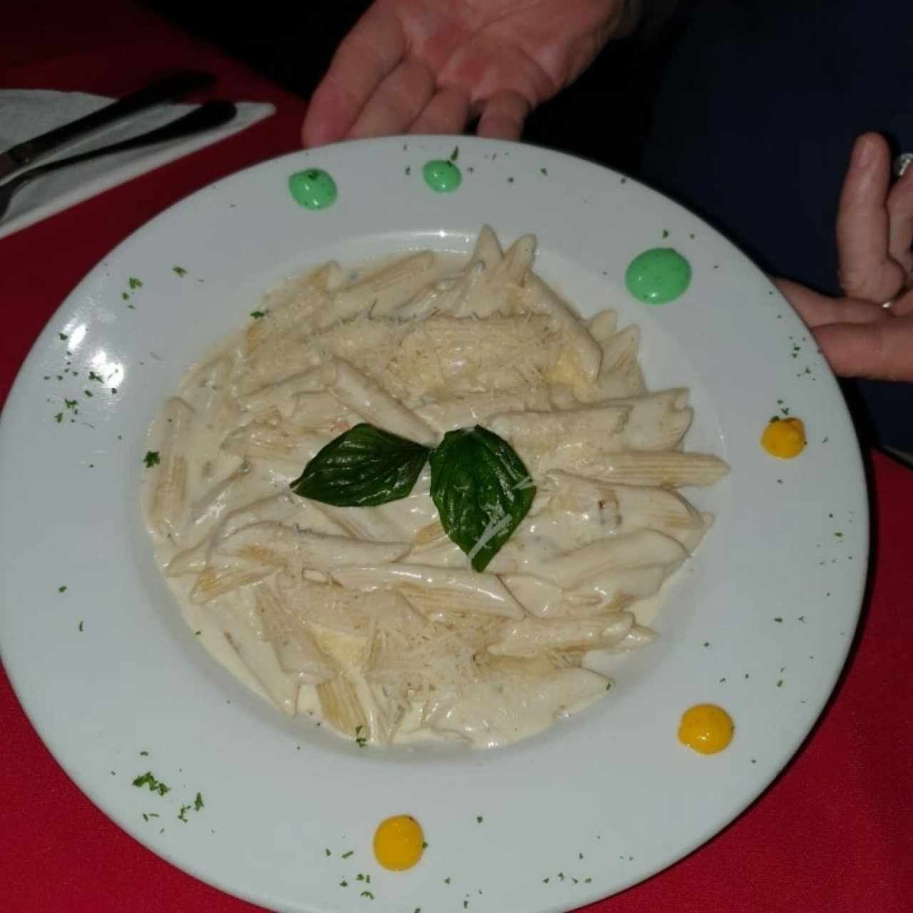Pene 4 quesos