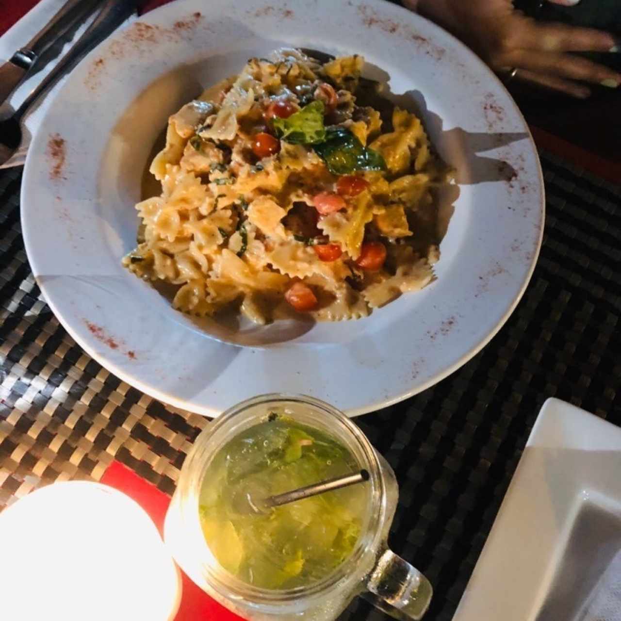 Farfalle Salmon, Mojito
