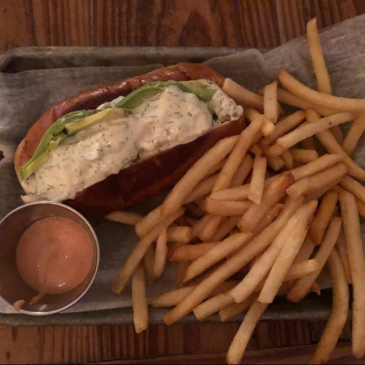 lobster roll - demasiado eneldo