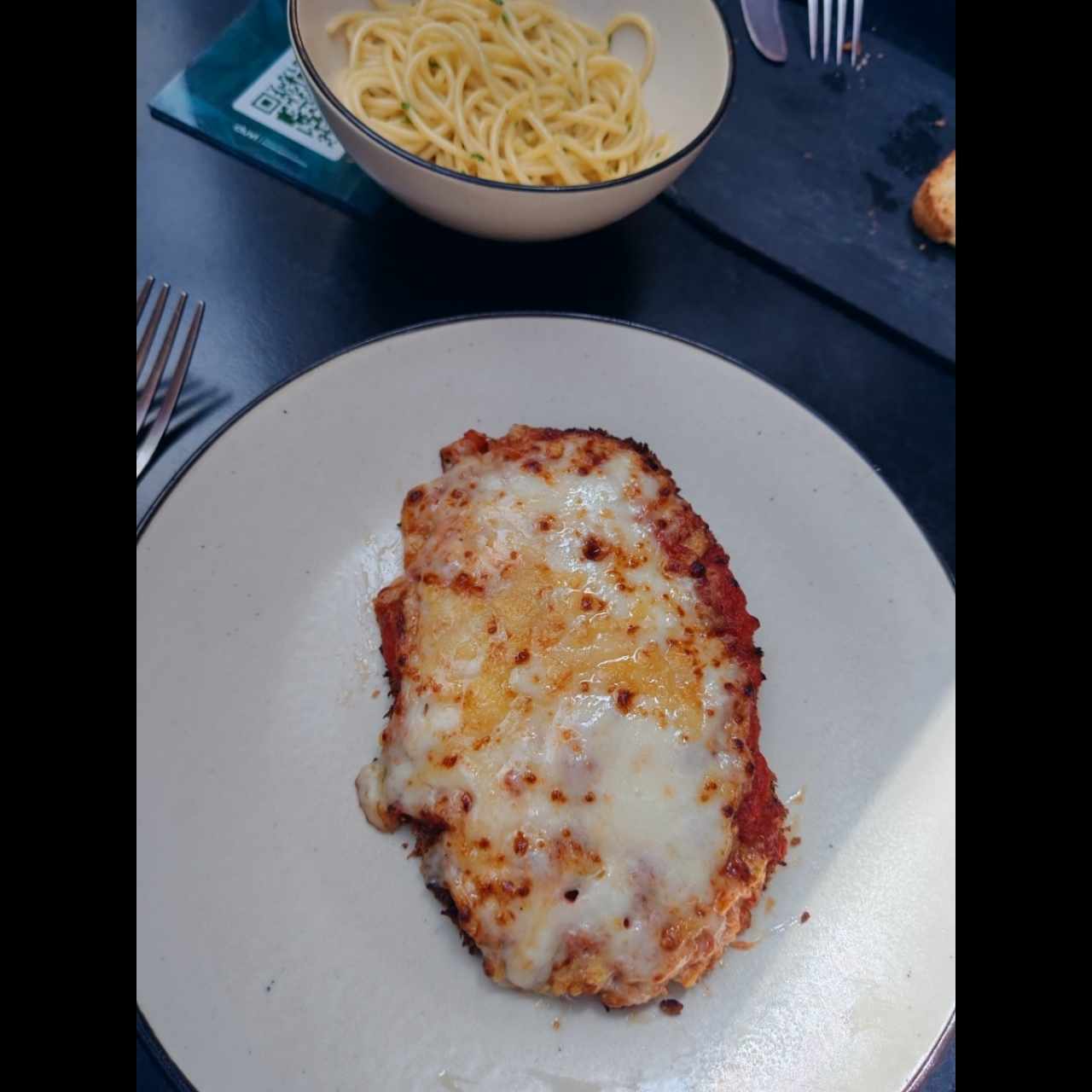 Milanesa de res parmesano