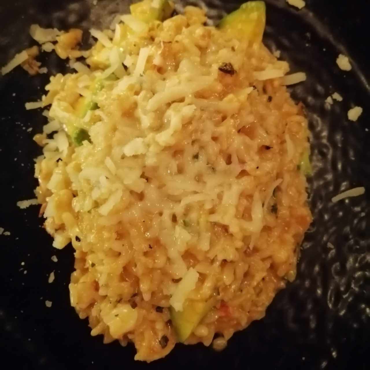 Rissotto de langostinos y aguacate