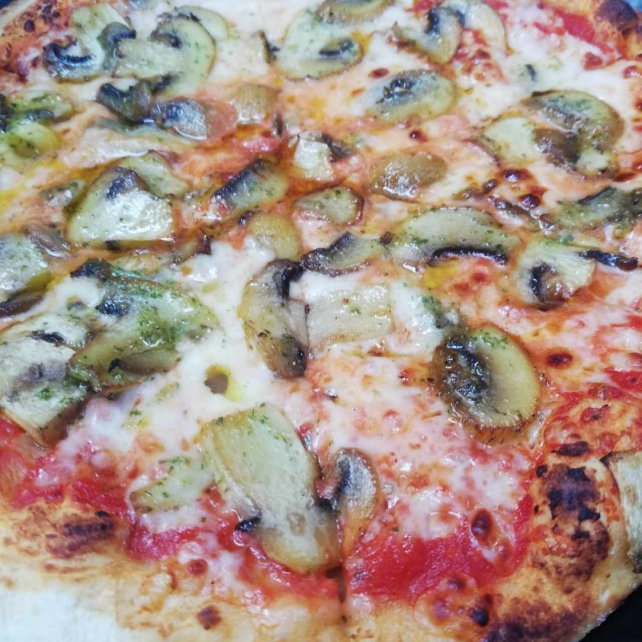 Pizzas - Champiñones al ajillo