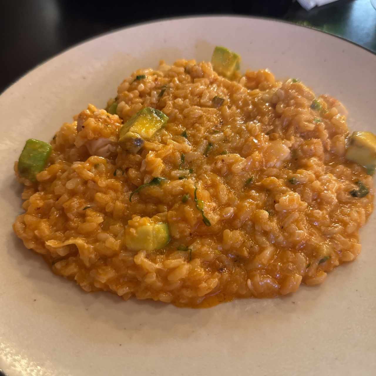 Risoto de aguacate con langostinos 