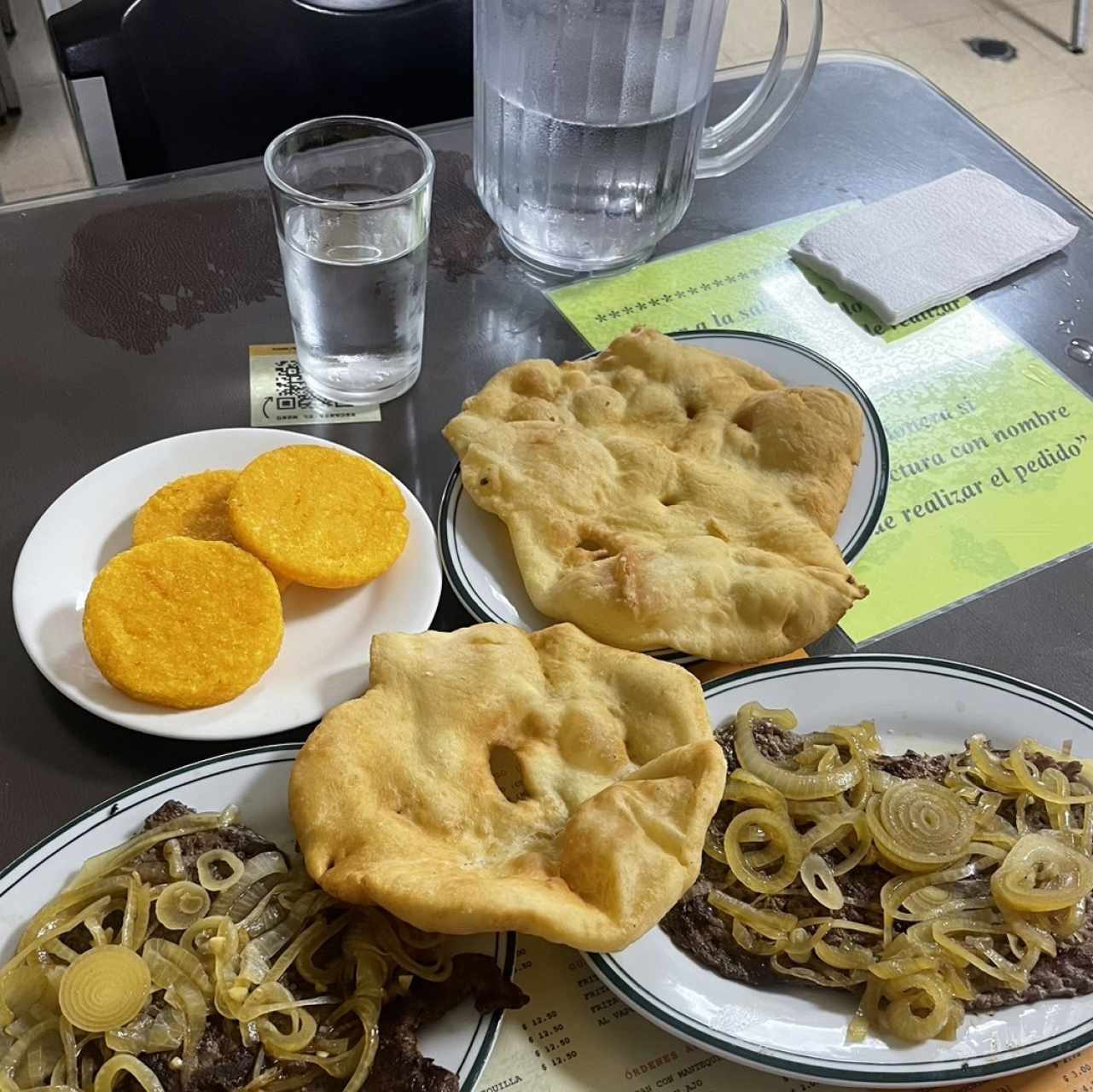 Bistec de Hígado Encebollado