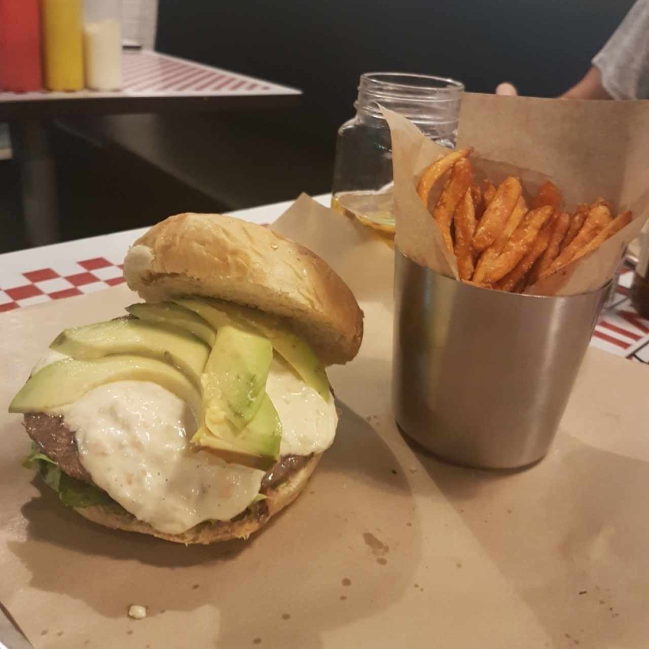 Avocado Burger 