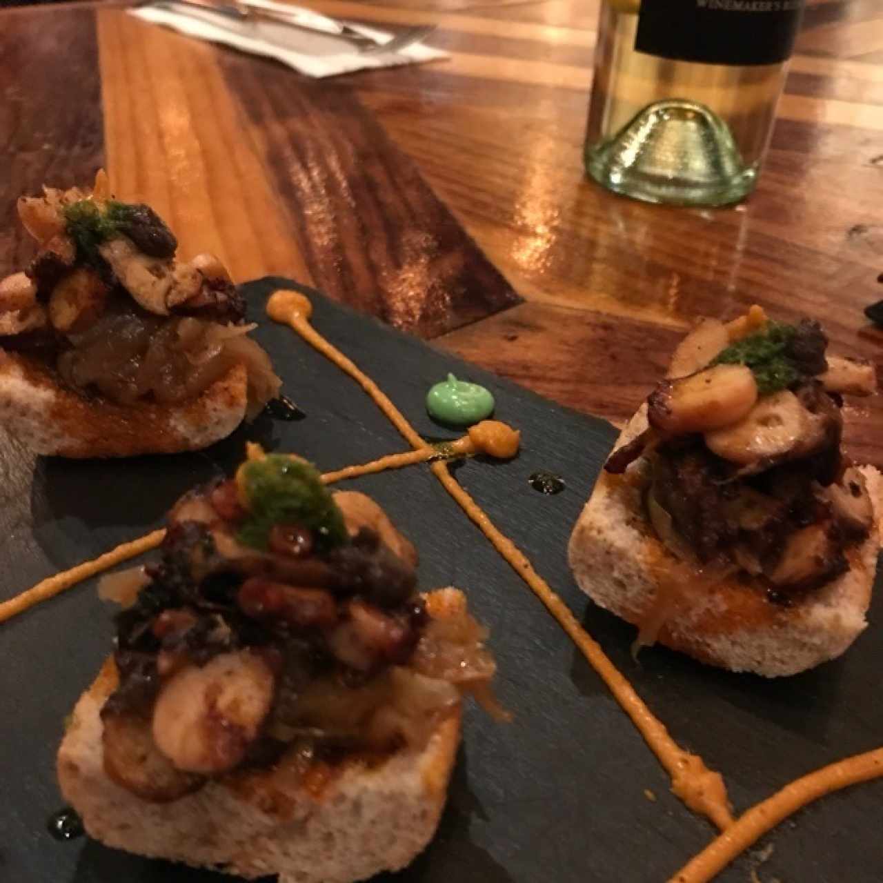 Montadito de pulpo al carbón